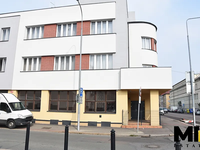 Prodej bytu 2+kk, 90 m2, Pardubice - Zelené Předměstí